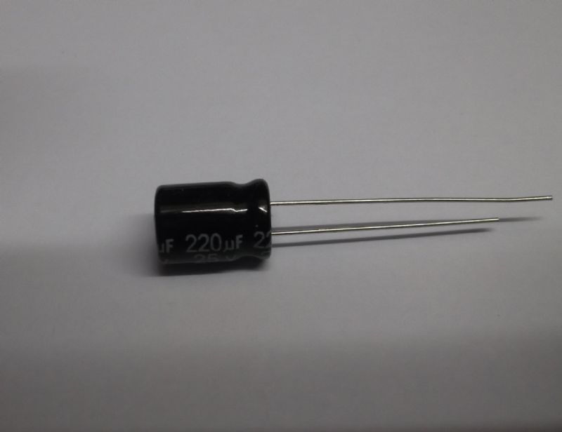 Capacitor 220U 25V 85°C